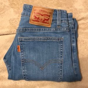 Levi’s ankle crop